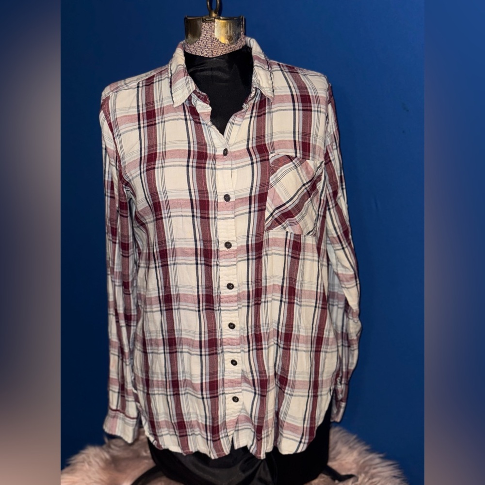 True Craft Red and White Plaid Casual Shirt Size L